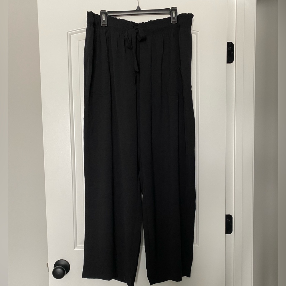 🛍️SALE…Soho Apparel Black Wide-Leg Pants